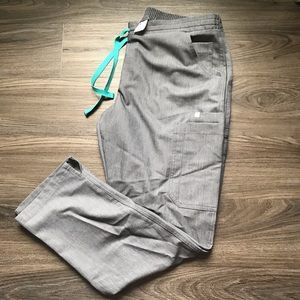 Figs Yola Scrub Pants-Medium Petite